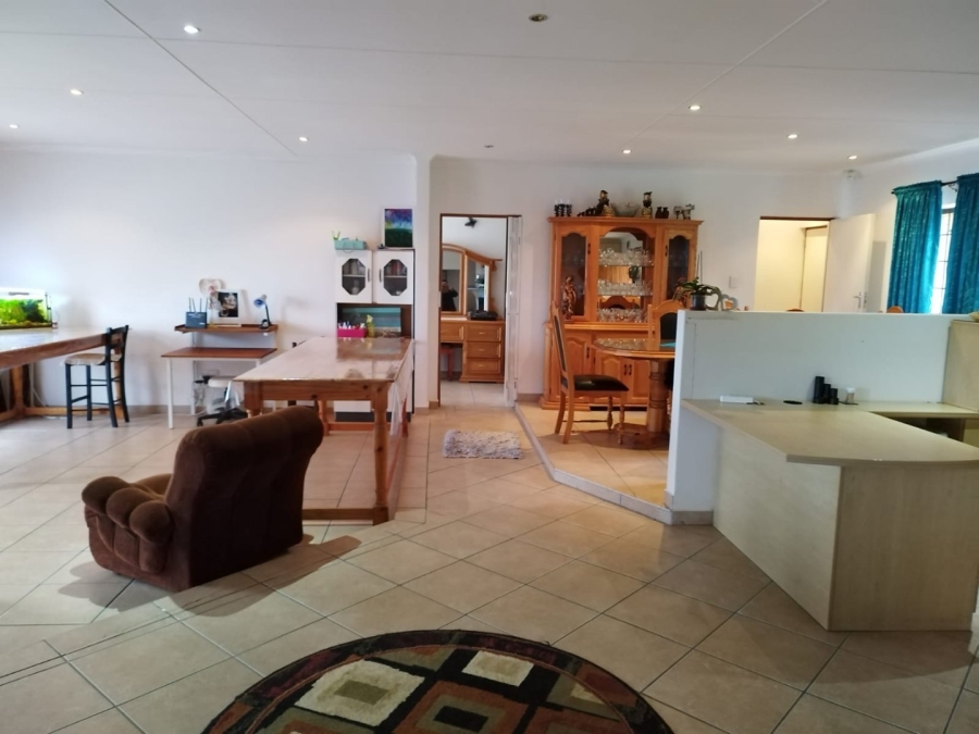 4 Bedroom Property for Sale in Dana Bay Western Cape